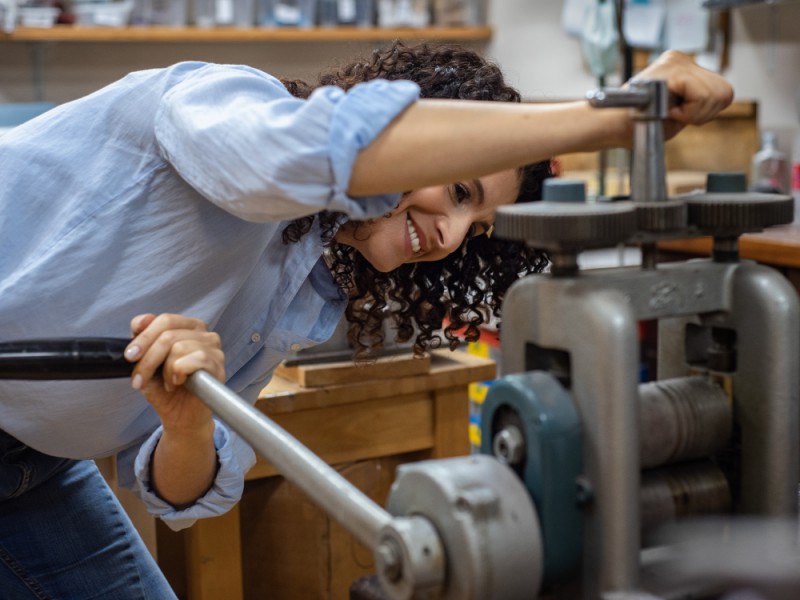 Laura Cowan Judaica designer